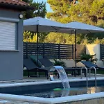 1 Bedroom Gorgeous In Διαμέρισμα *