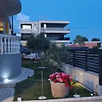 1 Bedroom Gorgeous In Διαμέρισμα Μεντουλίν